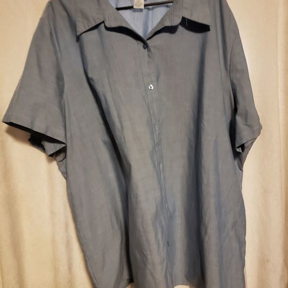 Men's Button Down Tee - Picture 2 of 3